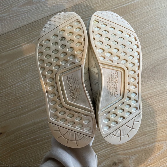 Adidas NMD Shoes - Size 8 - Picture 6 of 7
